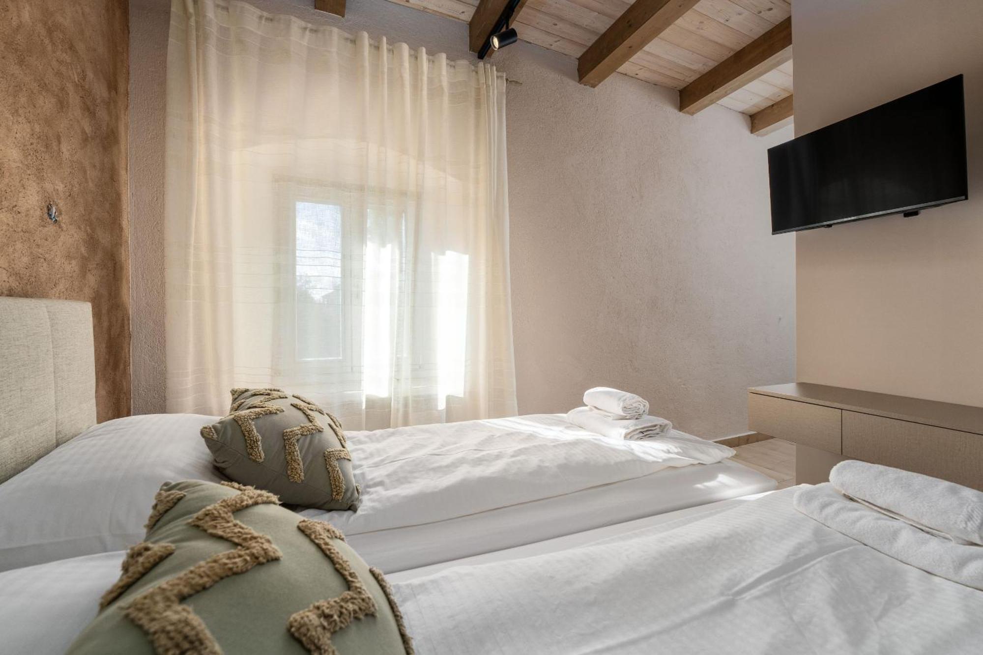Della Croce Bed&Breakfast Svetvinčenat Extérieur photo